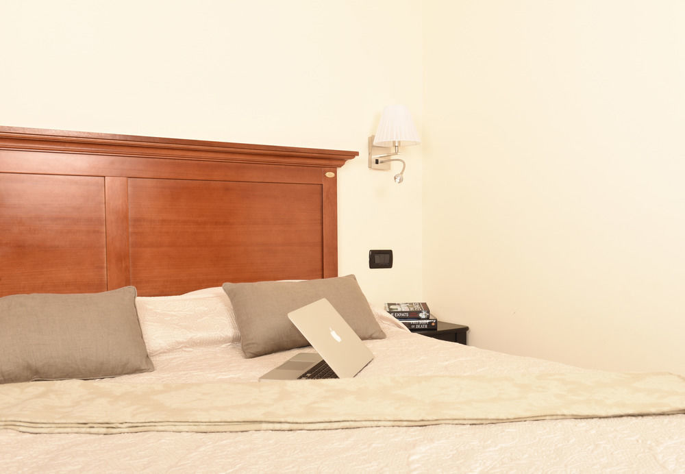 Residenza Roma Hotel Ngoại thất bức ảnh
